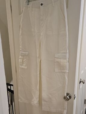 Women's SZ 14 White Cargo Pants